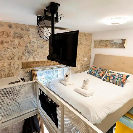Duplex With Balcony In Διαμέρισμα
